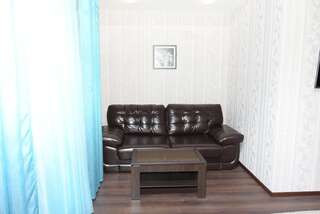 Гостиница  Цезарь  Екатеринбург Двухместный номер Делюкс с 1 кроватью + дополнительная кровать-2